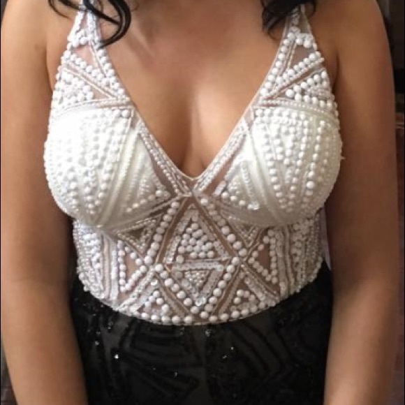 Beaded B/W prom gown - Picture 6 of 7